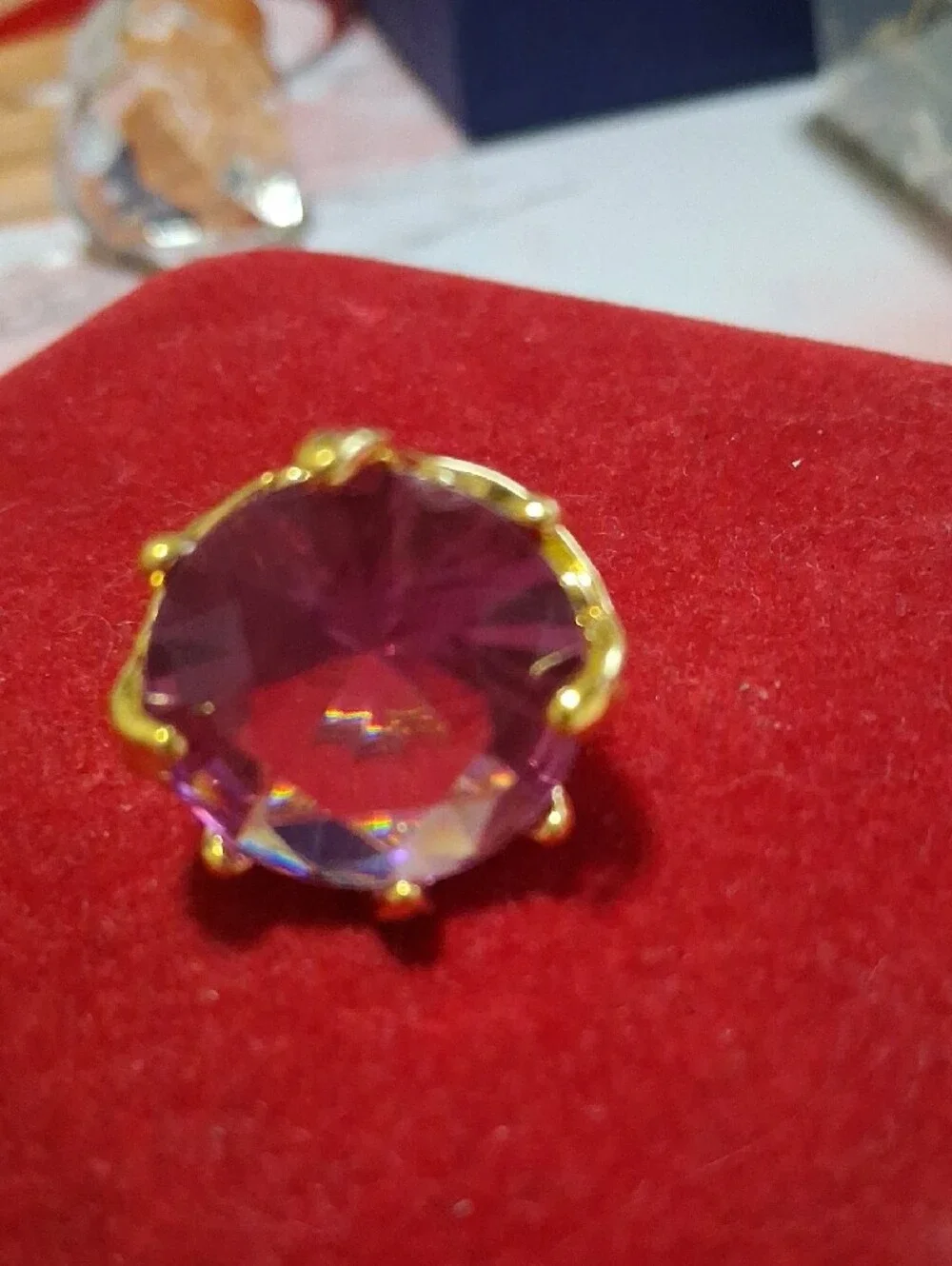 Statement Gold-Plated Ring with Pink to Purple Faceted Stone